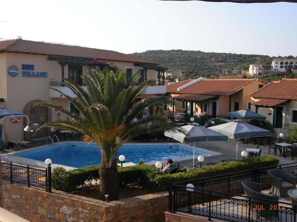 Sun Village Hotel Apartments Megás Limniónas Esterno foto