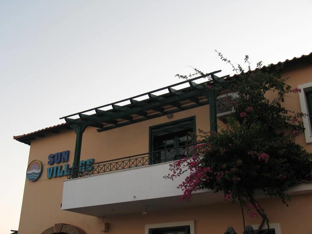 Sun Village Hotel Apartments Megás Limniónas Esterno foto
