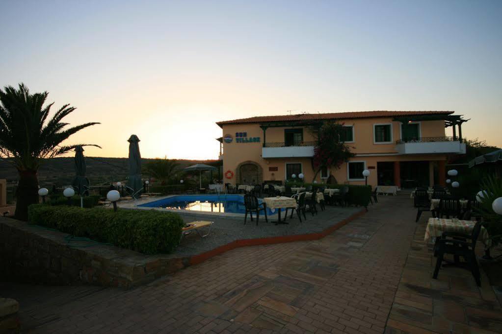 Sun Village Hotel Apartments Megás Limniónas Esterno foto