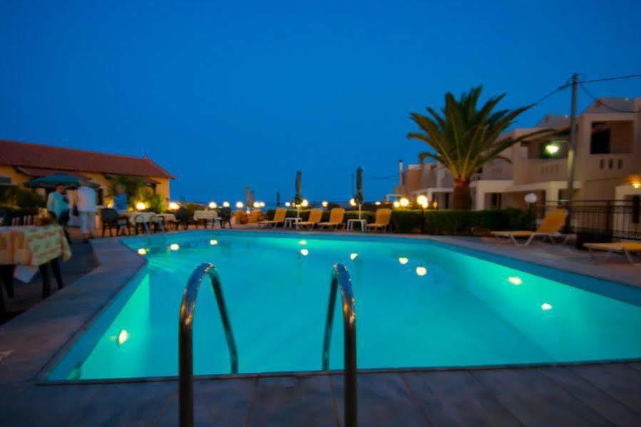 Sun Village Hotel Apartments Megás Limniónas Esterno foto
