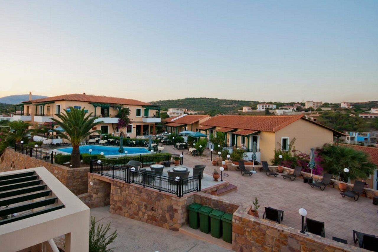 Sun Village Hotel Apartments Megás Limniónas Esterno foto